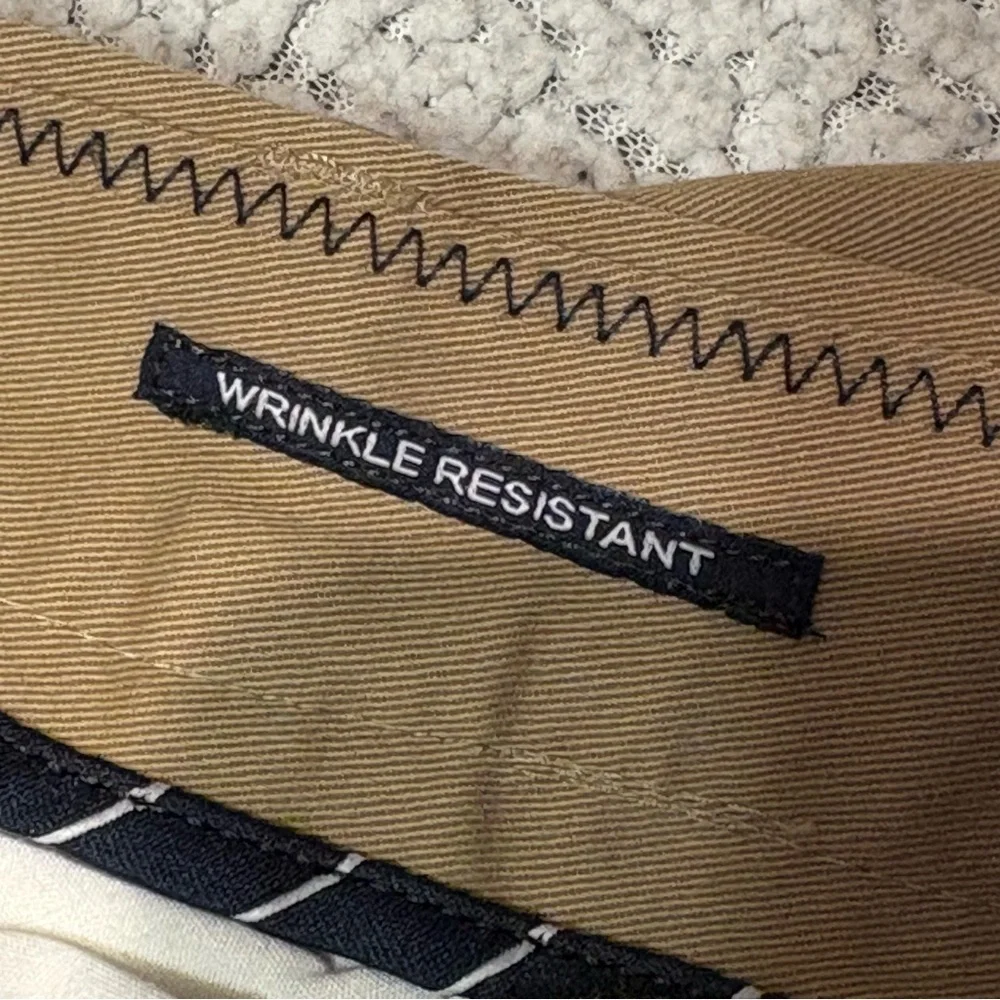 Nautica Men’s Khaki Dress Pants 42x30‎ Pleated Wrinkle Resistant Classic Fit Tan